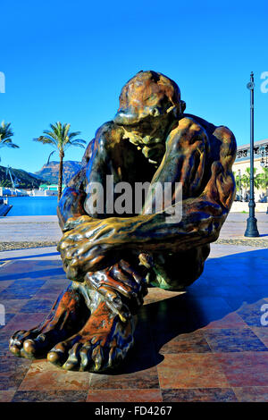 Spanien-Cartagena Bronze Statue El Zulo auf Promenade vor Marinemuseum Stockfoto