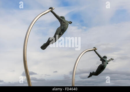 Amor al Viento (Liebe des Windes) Statue auf der Uferpromenade, Chile, Patagonien, Puerto Natales Stockfoto