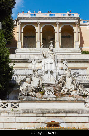 Blick von der Piazza del Popolo in Richtung Pincio Hill, Rom, Latium, Italien, Europa Stockfoto