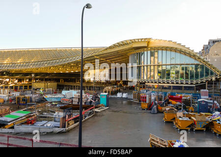 Umbau-Projekt von Le Forum des Les Halles im 1. Arrondissement im Bau, Paris, Frankreich. 2016 Stockfoto