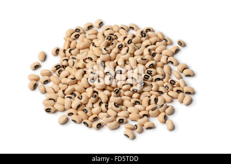 Haufen von getrockneten black-eyed Peas auf weißem Hintergrund Stockfoto