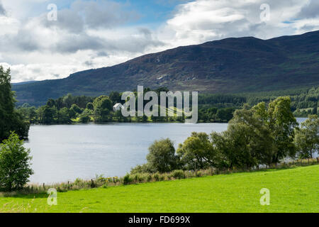 Keltische Kirche am Loch Alvie Stockfoto