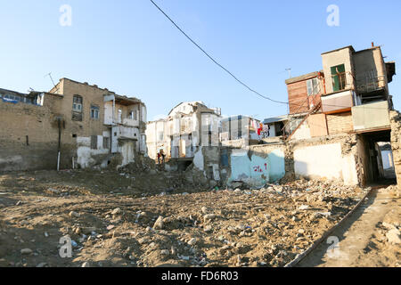 Baku, Aserbaidschan. 28. Januar 2016. Eines der abgerissenen Häuser in Sowjetskaja Bezirk in Baku. Die Behörden abgerissen Gehäuse in "Sowjetskaja". © Aziz Karimow/Pacific Press/Alamy Live-Nachrichten Stockfoto