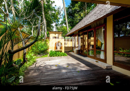 Haus-Altar in einem balinesischen Hotel, Tourismus, Reisen, Ubud, Bali, Indonesien, Asien Stockfoto