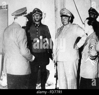 Adolf Hitler, Hermann Göring und Joseph Goebbels nach 20. Juli 1944 in der Wolfsschanze Stockfoto