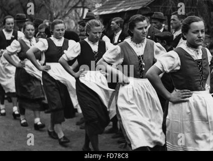 Bessarabien-deutschen in der Neuansiedlung Camp Baumgartenberg, 1941 Stockfoto