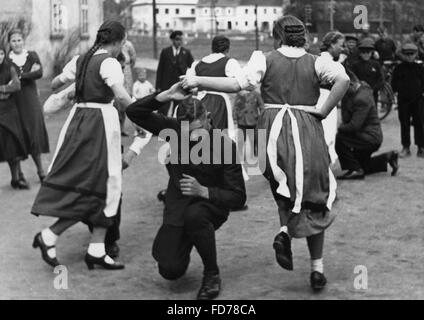 Bessarabien-deutschen in der Neuansiedlung Camp Baumgartenberg, 1941 Stockfoto