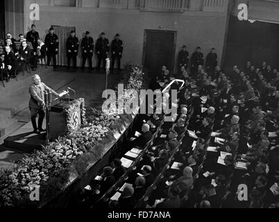 Robert Ley in der gemeinsamen Sitzung der Reichskulturkammer und der KDF in Berlin, 1937 Stockfoto