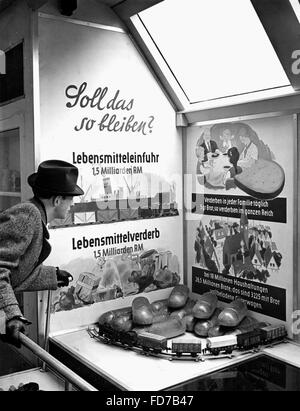 Die Ausstellung "Vier-Jahresplan", 1938 Stockfoto