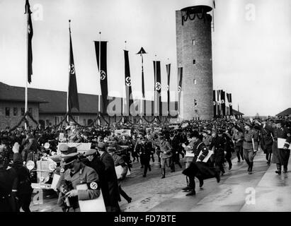 Abfahrt von Adolf Hitler von Ordensburg Kroessinsee / Pommern, 1936 Stockfoto