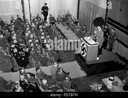 Adolf Hitler während seiner Rede bei der Einweihung der Ordensburg Kroessinsee / Pommern, 1936 Stockfoto