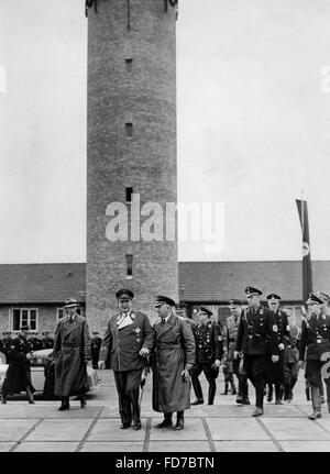 Hermann Göring und Robert Ley auf der Ordensburg Kroessinsee / Pommern, 1936 Stockfoto