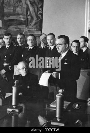 Tuka und Popov an der Erweiterung und den Ausbau des Anti-Comintern Paktes, 25.11.1941 Stockfoto