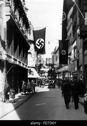 Festliche Dekorationen in Köln für den Reichstagswahlen, 1936 Stockfoto