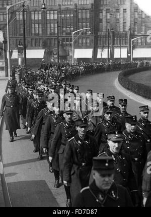 Propaganda Marsch der SA durch Berlin für die Reichstagswahl 1936 Stockfoto