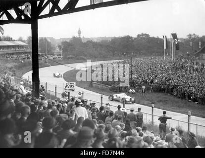 Avus-Rennen in Berlin 1958 Stockfoto, Bild: 86299540 - Alamy