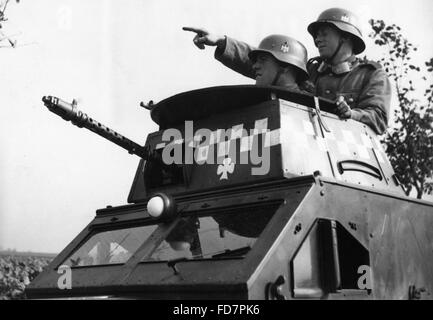 Dummy-Tank während eines Manövers, 1937 Stockfoto