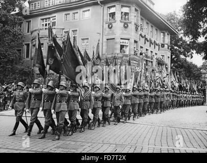 Flag Parade der Wehrmacht auf dem Reichsparteitag 1936 Stockfoto