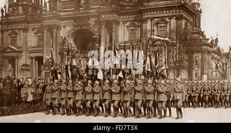 Militärische parade auf dem "Tag von Potsdam", 1933 Stockfoto