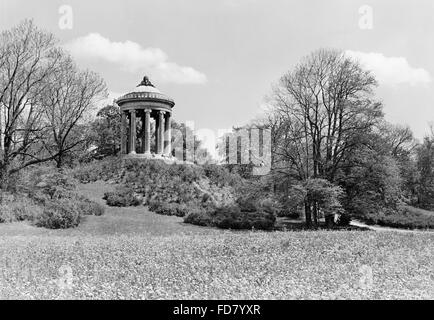 Monopteros im englischen Garten in München Stockfoto