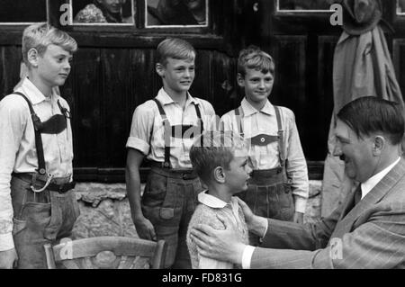 Adolf Hitler auf dem Obersalzberg sind Kinder willkommen Stockfoto