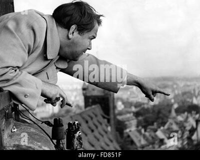 Veit Harlan auf der Burg in Nürnberg auf einem Filmset, 1938 Stockfoto