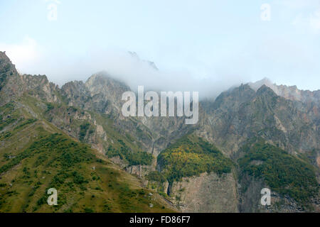 Georgien, Mzcheta-Mtianeti, eine der Georgischen Heerstraße Südlich von Stepanzminda Stockfoto