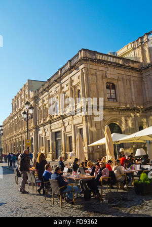 Plaza de San Francisco mit Ayuntamiento, das Rathaus, Altstadt, Sevilla, Andalusien, Spanien Stockfoto