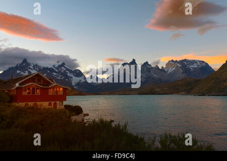 Lago Pehoe und Hosteria Pehoe, Torres del Paine Nationalpark, chilenischen Patagonien, Chile Stockfoto