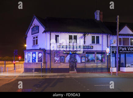 Das Pferd kann mit Ihnen, Star Wars Themen Graffiti auf der verlassenen Wirtshaus weißes Pferd, Kingsthorpe Grove, Northampton sein. Stockfoto