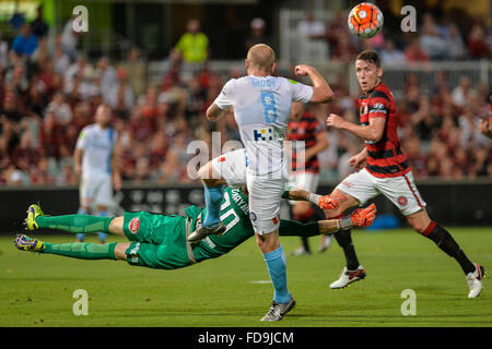 Pirtek Stadion, Parramatta, Australien. 29. Januar 2016. Hyundai A-League. Western Sydney Wanderers V Melbourne City. Wanderers Torwart Andrew Redmayne blockt spektakuläre. Bildnachweis: Aktion Plus Sport/Alamy Live-Nachrichten Stockfoto