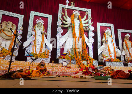 Durga Puja Statuen Tempel Gottes niemand Stockfoto