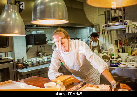 Bernd Knöller, Küchenchef des Restaurants Riff, 18 Conde Altea.Valencia Spanien. Stockfoto