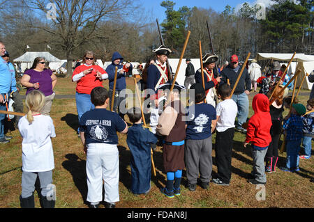 Reenactment der Schlacht von Cowpens im amerikanischen Unabhängigkeitskrieg an der Cowpens Schlachtfeld in Cowpens in South Carolina. Stockfoto