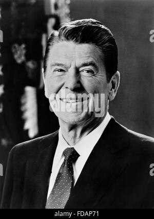 Ronald Reagan. Offizielle weiße Haus Porträt von Ronald Reagan, 40. Präsident der USA, c.1981-1983 Stockfoto