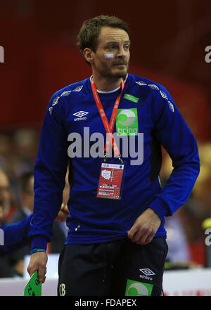 Krakau, Polen. 29. Januar 2016. Norwegens Cheftrainer Christian Berge reagiert während der 2016 Herren Europameisterschaft Handball Halbfinale zwischen Norwegen und Deutschland in der Tauron Arena in Krakau, Polen, 29. Januar 2016. Foto: Jens Wolf/Dpa/Alamy Live News Stockfoto