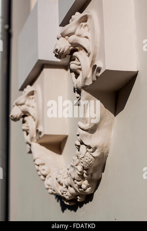 Detail in einem Gebäude in Aghmashenebeli Avenue, Tiflis, Georgien. Stockfoto