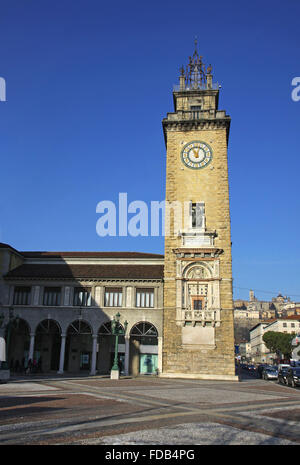 Der Turm der gefallenen (Torre dei Caduti) in Bergamo, Italien Stockfoto