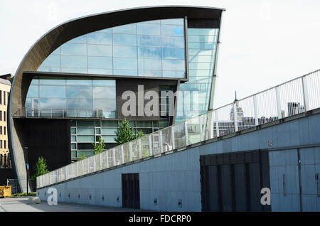 Kiasma ist ein Museum für zeitgenössische Kunst befindet sich im Mannerheimintie in Helsinki, Finnland Stockfoto