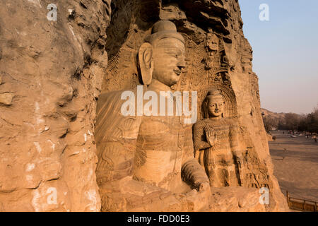 Outdoor-Stein Buddha-Statue im Yungang Grotten, Datong, Provinz Shanxi, China Stockfoto