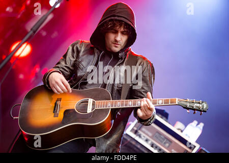 Robert Levon wurde der Black Rebel Motorcycle Club in Squamish Valley Music Festival in BC am 8. August 2015 Stockfoto