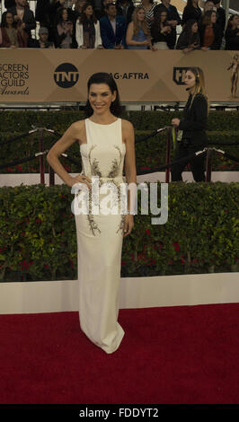 Los Angeles, USA. 30. Januar 2016. Julianna Margulies kommt bei der 22. Annual Screen Actors Guild Awards im Shrine Auditorium in Los Angeles, Kalifornien, im Januar 30, 2016.ARMANDO ARORIZO Credit: Armando Arorizo/Prensa Internacional/ZUMA Draht/Alamy Live News Stockfoto