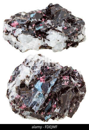 Makroaufnahmen Kollektion Naturstein - blauer Kyanit, brauner Biotit, pink Turmalinkristalle in Druse Gneis mineralischen Sto Stockfoto