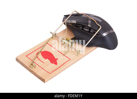Moderne Computer-Maus in einer Mausefalle vor weißem Hintergrund Stockfoto
