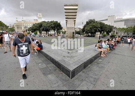 Catalunya Platz. Denkmal für katalanische Politiker Francesc Macià. Bildhauer Josep Maria Subirachs, Barcelona-Katalonien-Spanien Stockfoto