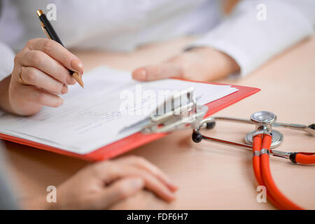 Arzt oder Arzt Notizen Stockfoto