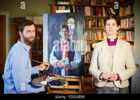 Libby Lane, Kirche Englands Bischof von Stockport Künstler Kunstwerk kreativ Kunst gemalte Porträt des Künstlers Tom Croft von Oxford Stockfoto