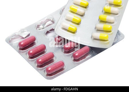 Zwei Packungen von modernen Tabletten auf weißem Hintergrund Stockfoto