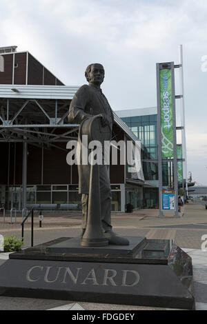 Denkmal zu Ehren von Samuel Cunard (1787-1865) in Halifax, Kanada. Stockfoto