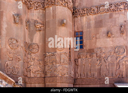 Reliefs in Akhtamar Kloster in der Van-See, Türkei. Stockfoto